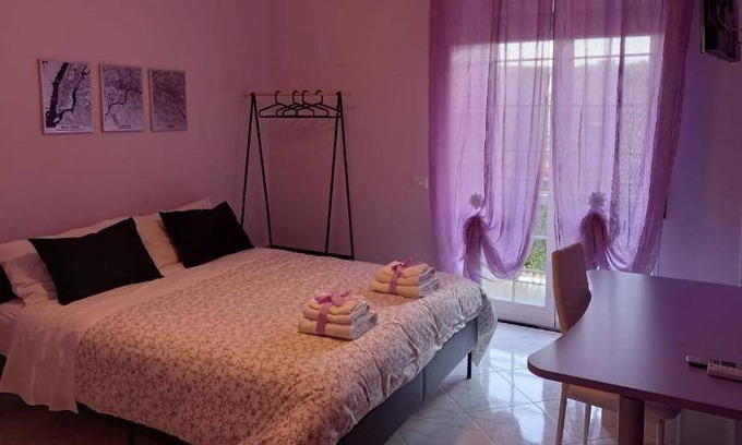 Pomigliano D'arco Bed & Breakfast | 80 m² Bed and breakfast ∙ 3 bedrooms ∙ 8 guests