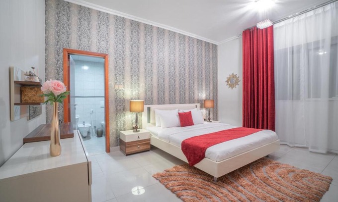 Dubai Apartment | A C Pearl Holiday Homes - Discover the Beauty of Marina