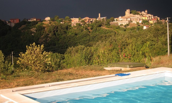 Pontelandolfo Villa | A relaxing vacation in the hills with a pool