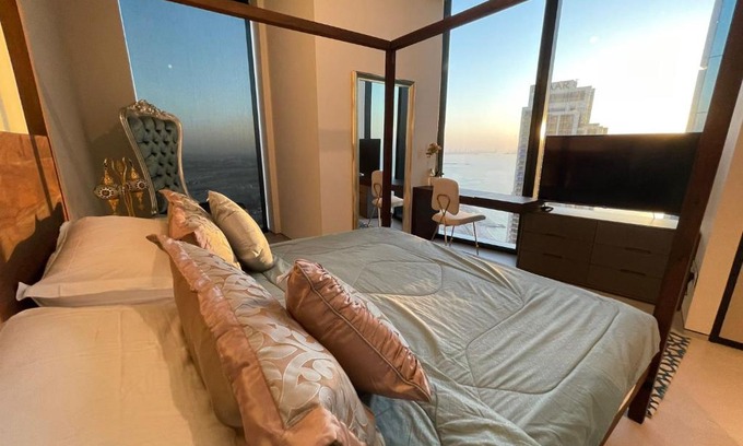 Dubai Marina Apartment | ADDRESS BEACH Residence