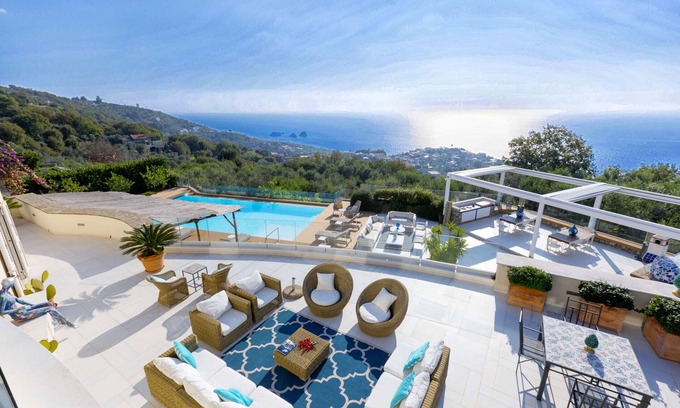 Sant'Agata sui Due Golfi Villa | AMORE RENTALS - Villa Hermes with Private Pool, Sea View, Garden