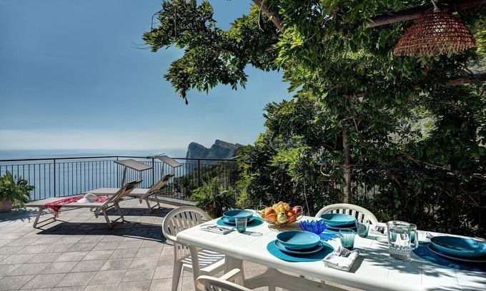 Marina del Cantone Apartment | Apartment in Massa Lubrense with 0 bedrooms sleeps 2