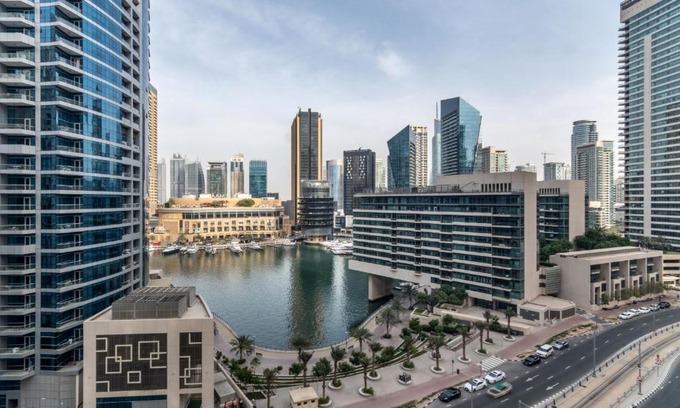 Dubai Marina Apartment | Apartments in Dubai, United Arab Emirates