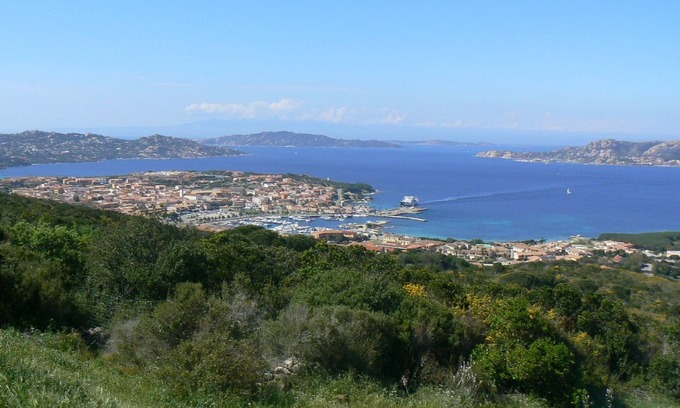 Palau Apartment | AT THE PALAU CENTER AND 300 METERS FROM THE SEA