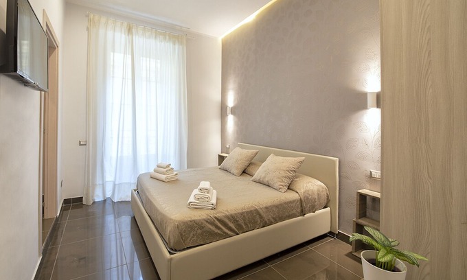 Historical Center House | Be Italian Flat - Deluxe Room Bovio