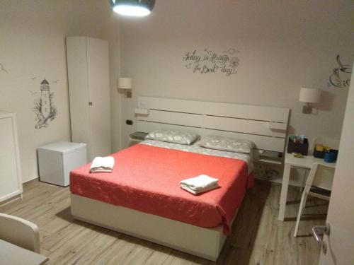 Salerno Bed & Breakfast | Blue Rose Private Room