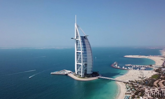 Umm Suqeim 3 Hotel | Burj Al Arab Jumeirah