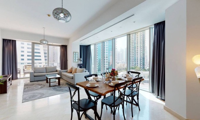 Dubai Marina Apartment | Captivating Two Bedroom in the Marina