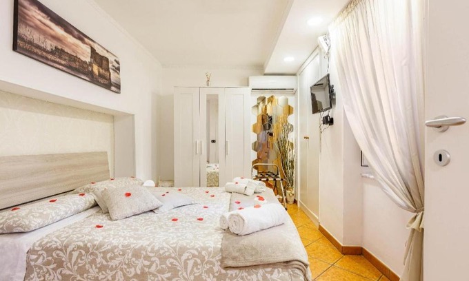 Naples City Centre Apartment | Casa Angela - Centro Storico