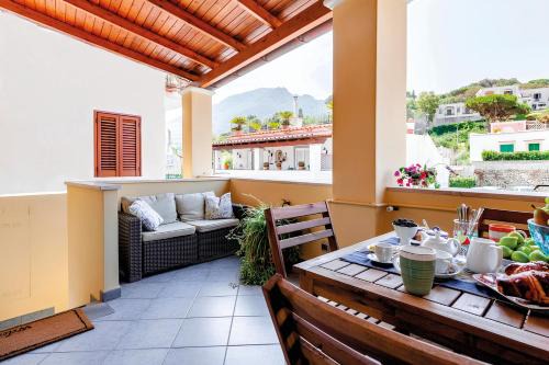 Lacco Ameno Apartment | Casa Caterina