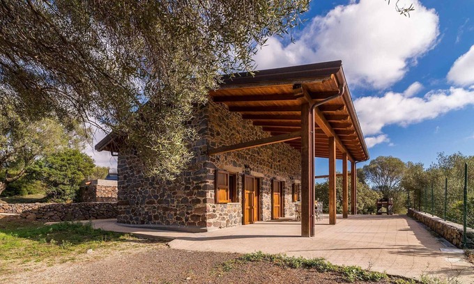 Dorgali House | CASA PEDRA 1: delightful house in the countryside