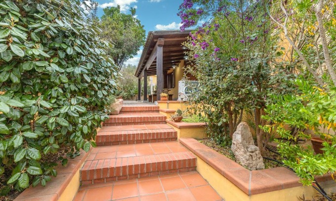 Monte Petrosu House | Casa Vacanza Monte Petrosu