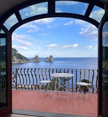 Marina Piccola Apartment | Casa vista Faraglioni Capri