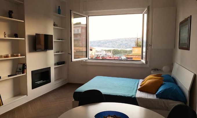 Chiaia Apartment | Casa Wenner 1