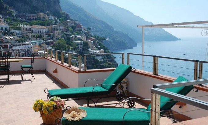 Montepertuso Apartment | CHARMING APARTMENT in Positano with Wifi. We respond 24/7