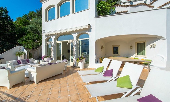 Montepertuso Villa | CHARMING VILLA in Positano with Pool & Wifi. We respond 24/7