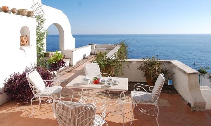 Montepertuso Villa | CHARMING VILLA near Positano with Pool & Wifi. We respond 24/7