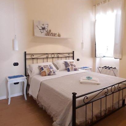 Pompei Bed & Breakfast | City Life Pompeii -Suite Queen Deluxe