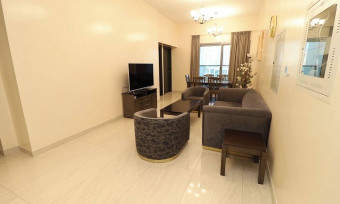 Business Bay Apartment | Cozy Family Apt | Canal Vista | Near Dubai Mall