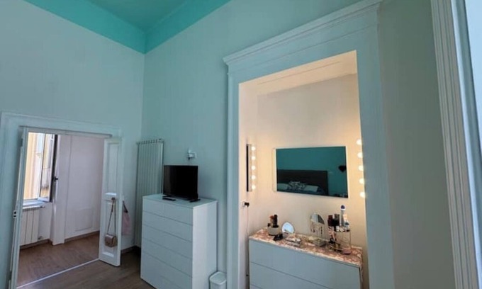 Montecalvario Apartment | Dante-Museum Urban [Big Apartment]