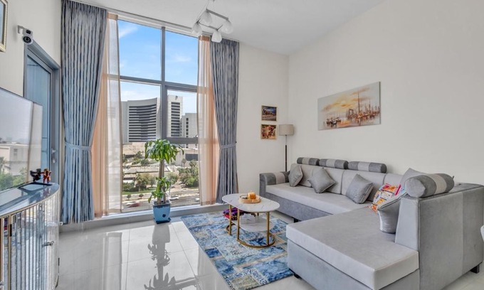 Jadaf Hostel | Desert Dream Hostel, Near Downtown & Metro, Gym, Pool