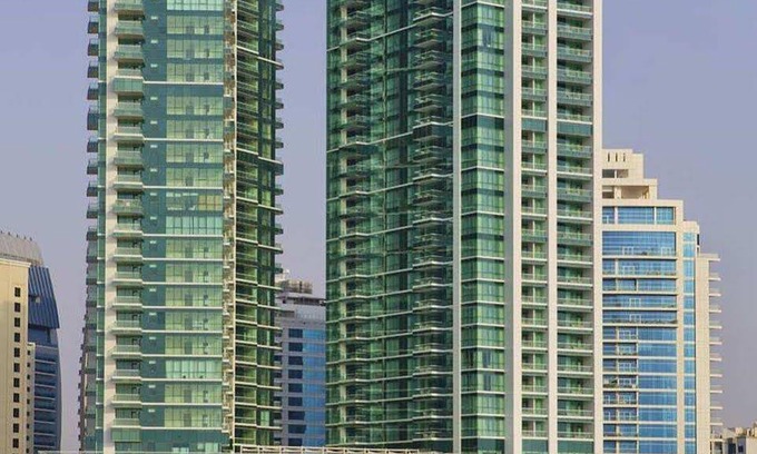 Dubai Marina Hotel | DoubleTree by Hilton Dubai Jumeirah Beach