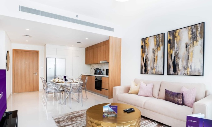 Dubai Marina Apartment | Dream Inn - Superior 2BR Apt w/Beach Access-Emaar Beachfront