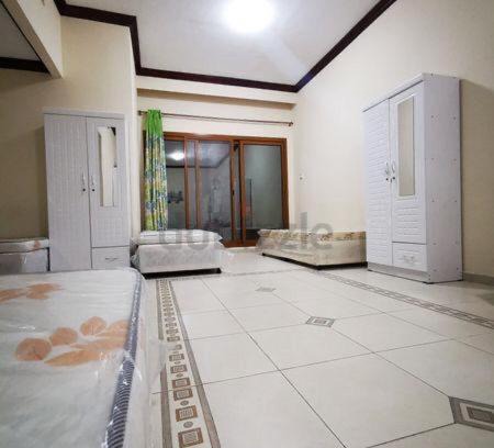 Dubai Hostel | Easy Stay : Solo Hygge's Hood