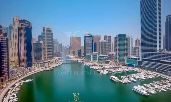 Jumeirah Apartment | Everyday free housekeeping provided, marina view