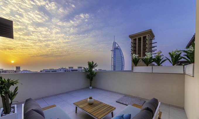 Umm Suqeim 3 Apartment | Exclusive Seaview 3BR Roof Terrace Apt with Scenic Views of Burj alArab