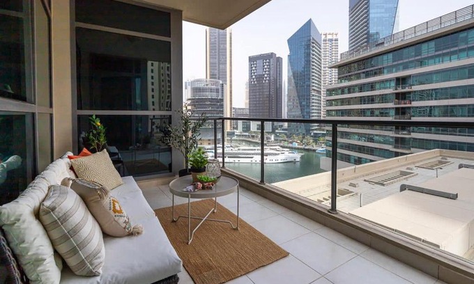 Dubai Marina Apartment | Frank Porter - Marina Quays