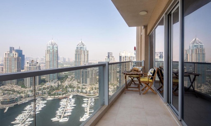 Dubai Marina Apartment | Frank Porter - Marina Tower