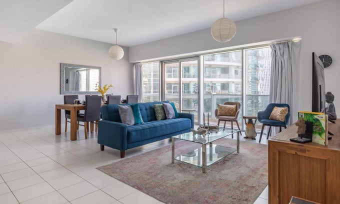 Dubai Marina Apartment | Frank Porter - Marina Tower
