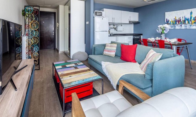 Dubai Marina Apartment | Frank Porter - Yacht Bay