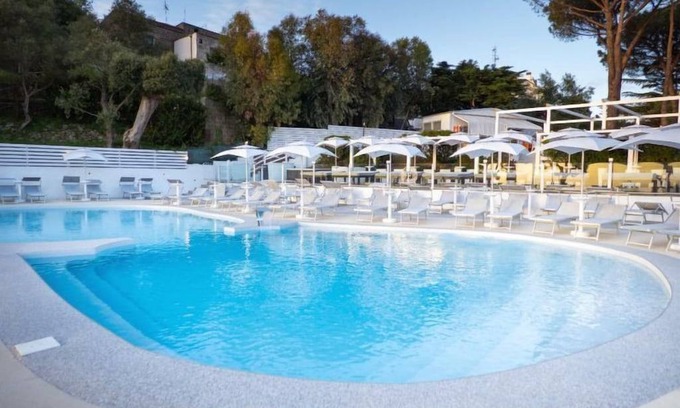 Schiazzano Resort | Freedom Relais Club