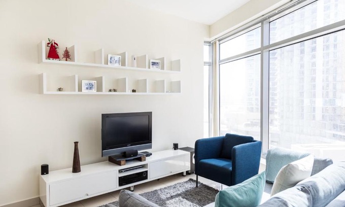 Dubai Marina Apartment | HiGuests - Incredible Views from the Heart of Dubai Marina