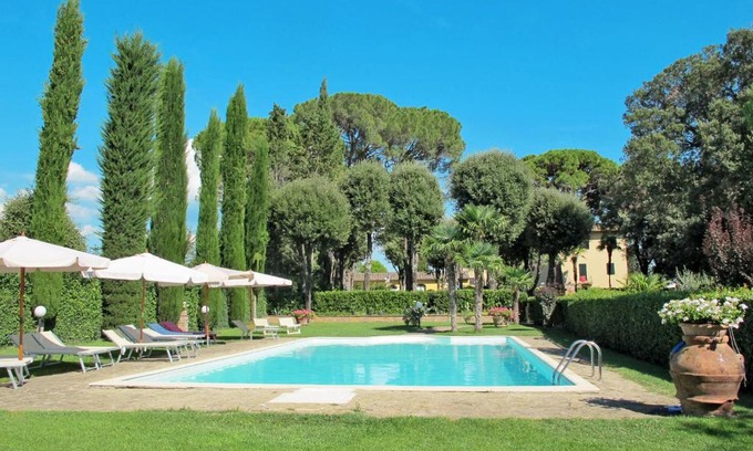 Poggibonsi House | Holiday Home Giuggiolo - Giuggiolo 3 by Interhome