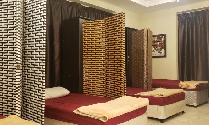 Downtown Dubai Hostel | Hostel Dubai