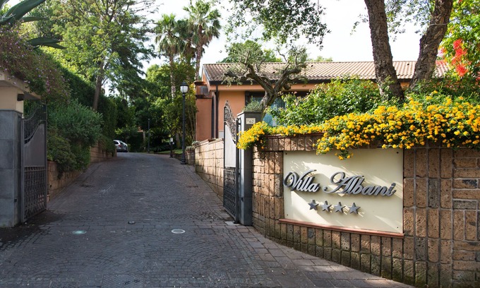 Nocera Superiore Hotel | Hotel Villa Albani