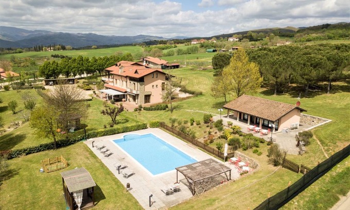 Soci House | House ∙ 11 bedrooms ∙ 16 guests