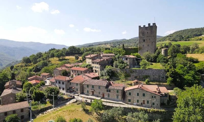 Porciano House | House ∙ 2 bedrooms ∙ 5 guests