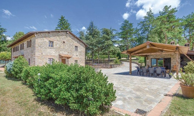 Porrena House | House ∙ 6 bedrooms ∙ 18 guests