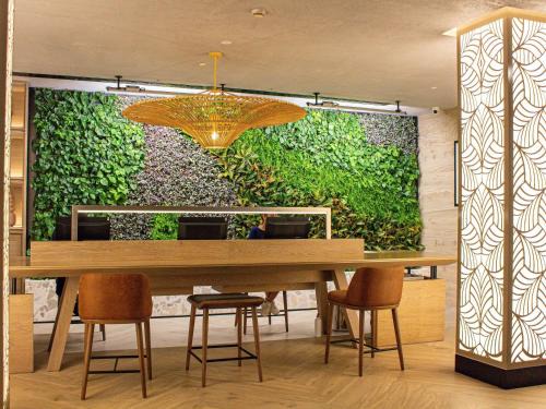 Trade Center Hotel | Ibis World Trade Centre