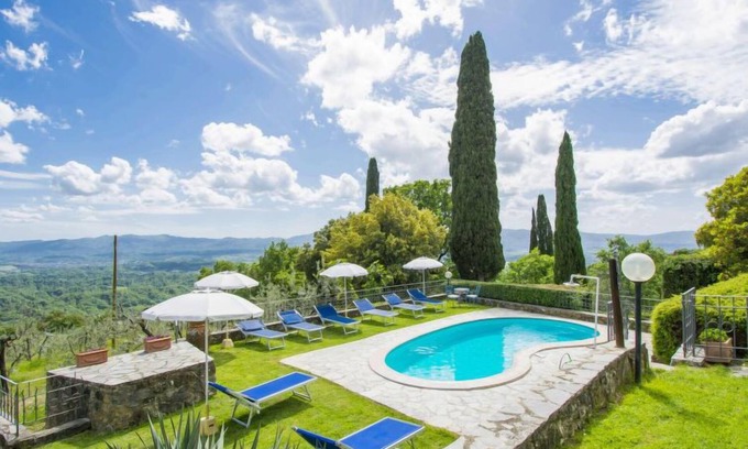 Loro Ciuffenna Apartment | Il Casellino by Interhome