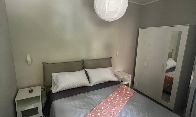 Naples Apartment | Independent apartment with pets allowed