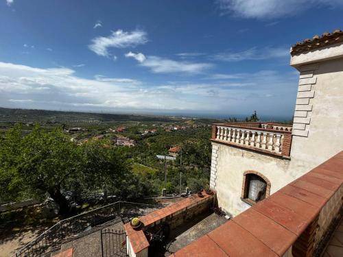 Rossano House | 300 m² House ∙ 4 bedrooms ∙ 11 guests