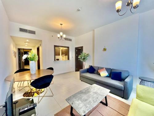 Jadaf Apartment | Jaddaf Pool Gym Parking