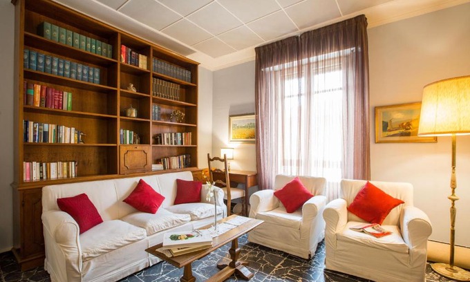 Santissima Annunziata Apartment | La Farina Suite Home