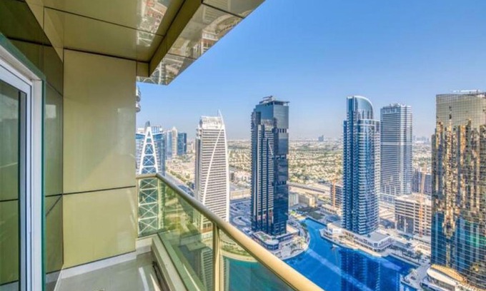 Dubai Apartment | Lake.City above the metro with fabulous view
