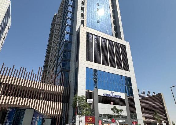 Business Bay Hostel | Lakeside Hostel Downtown